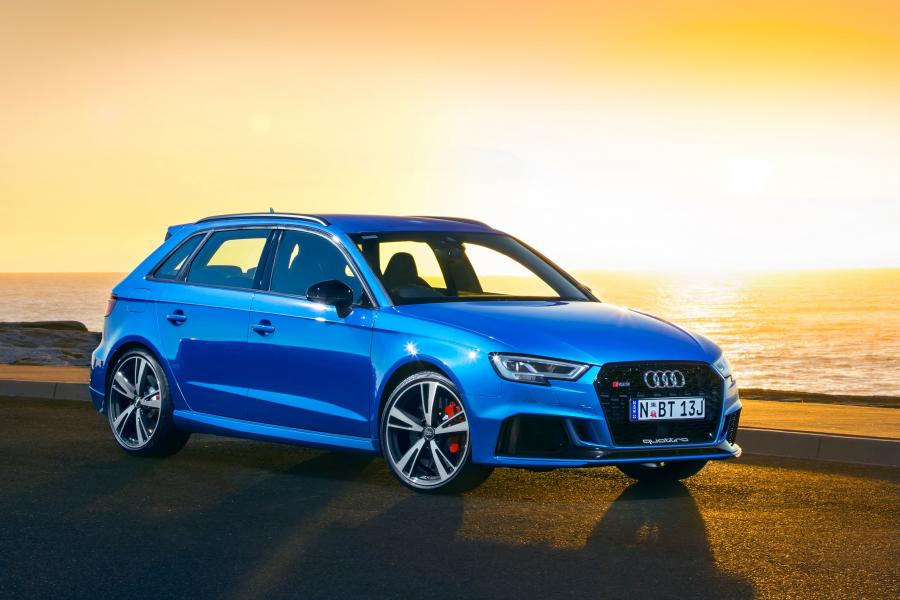  Audi RS3 Sportback (8V) 2017 года  (AU) (фото 7 из 40)